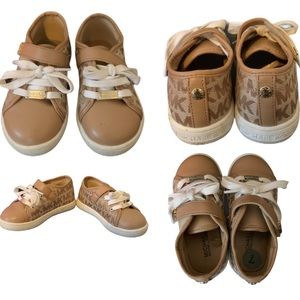 Michael Kors girls casual shoe